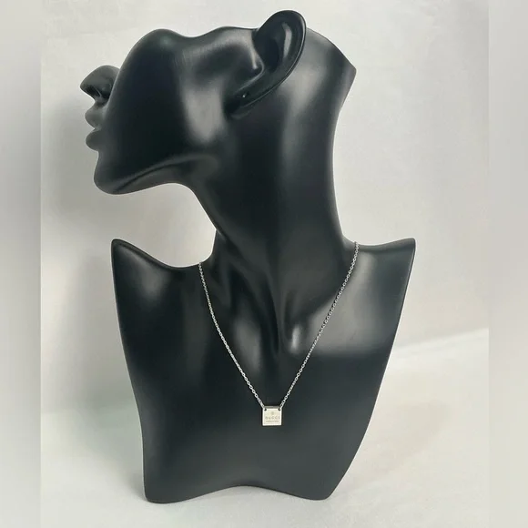 Authentic Gucci Square Plate Tag Pendant 925 Silver Necklace Signature Clasp - Picture 2 of 14